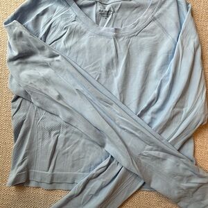 Athleta Light Blue Long Sleeve Tee